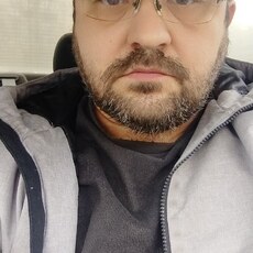 Веня, 41