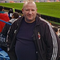 Роман, 48