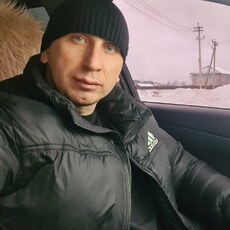 Юрий, 38