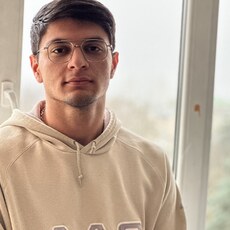 Артемий, 23