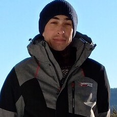 Антон, 32