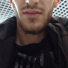 Альберт, 25