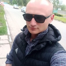 Лёша, 32