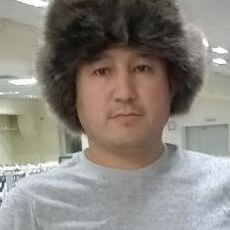Витя, 37