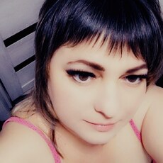 Эмма, 40