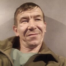 Назар, 39