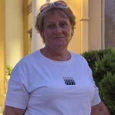 Нина, 63