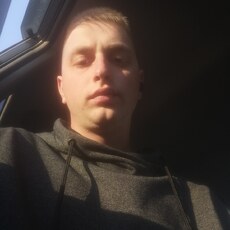 Владимир, 25