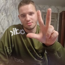 Дмитрий, 25