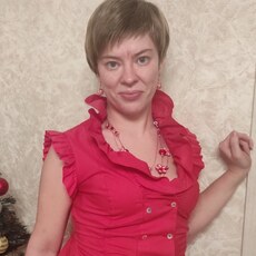 Юлиана, 33