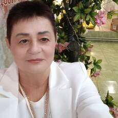 Катя, 60