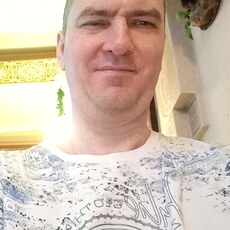 Валентин, 47