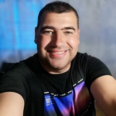 Богдан, 33