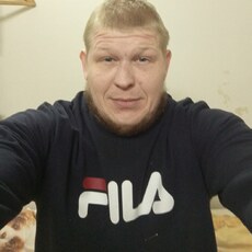 Константин, 32