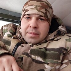 Дима, 32