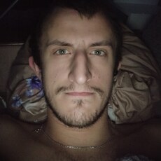 Пётр, 27