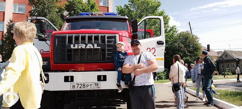 Саша