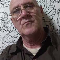 Веня, 60
