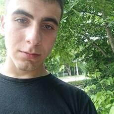 Илья, 22