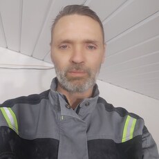 Эдуард, 52