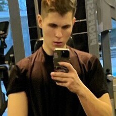 Аркадий, 21