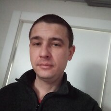 Степан, 33
