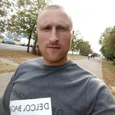 Андрей, 32