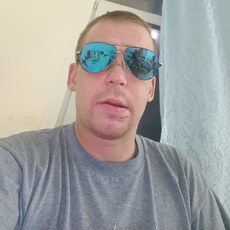 Саша, 27