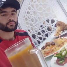 Паша, 30