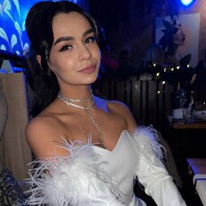 Аня, 33