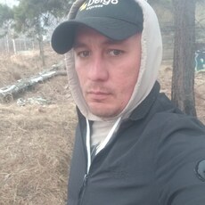Андрей, 32