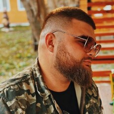 Юрий, 30