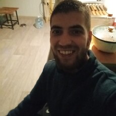 Виталий, 32