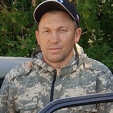 Валя, 41