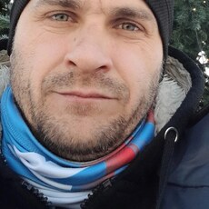 Сева, 39