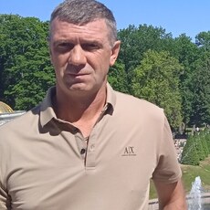 Слава, 46