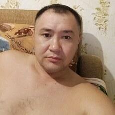 Кузьма, 32