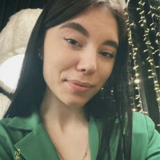 Валя, 23