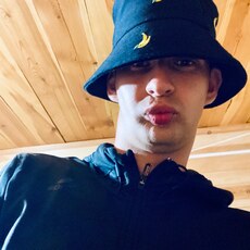 Захар, 23