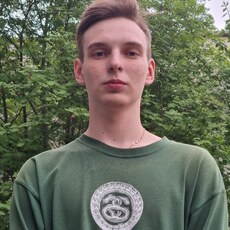 Тим, 21