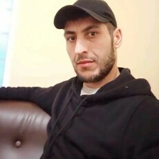 Антон, 33