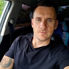 Анатолий, 32