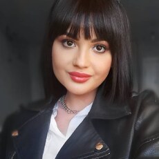 Алиса, 28
