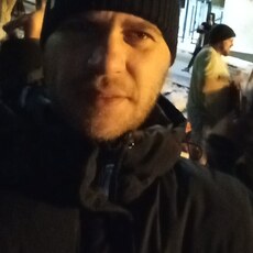 Борис, 37