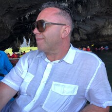 Макс, 63