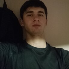 Александр, 21