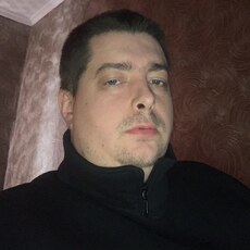 Вова, 32