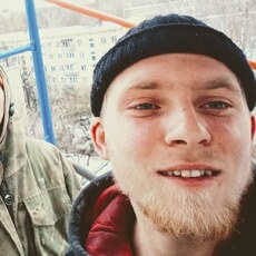 Коля, 21