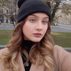Света, 25
