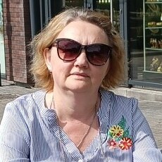 Эля, 52